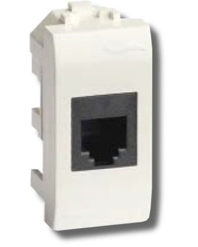 Розетка RJ-45 Brava 1 модуль белая (76457B): Розетка компьютерная экранированная с одним разъёмом в Йошкар-Оле