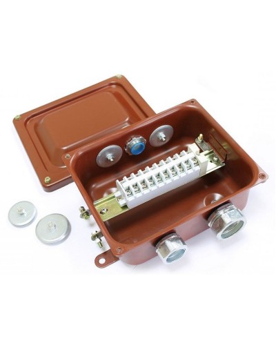 ККМА-10 У2 IP54 (zeta30372). Коробка клеммная металлическая с муфтами АТК для трубной электропроводки. ЗЭТА в Йошкар-Оле